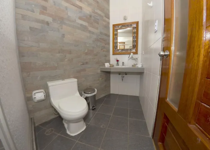 Inti Nan Hotel 3*