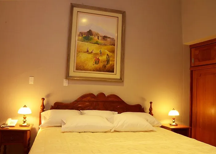 Inti Nan Hotel 3*